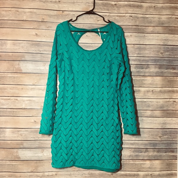 Free People Dresses & Skirts - Free People Emerald Crochet Long Sleeve Dress